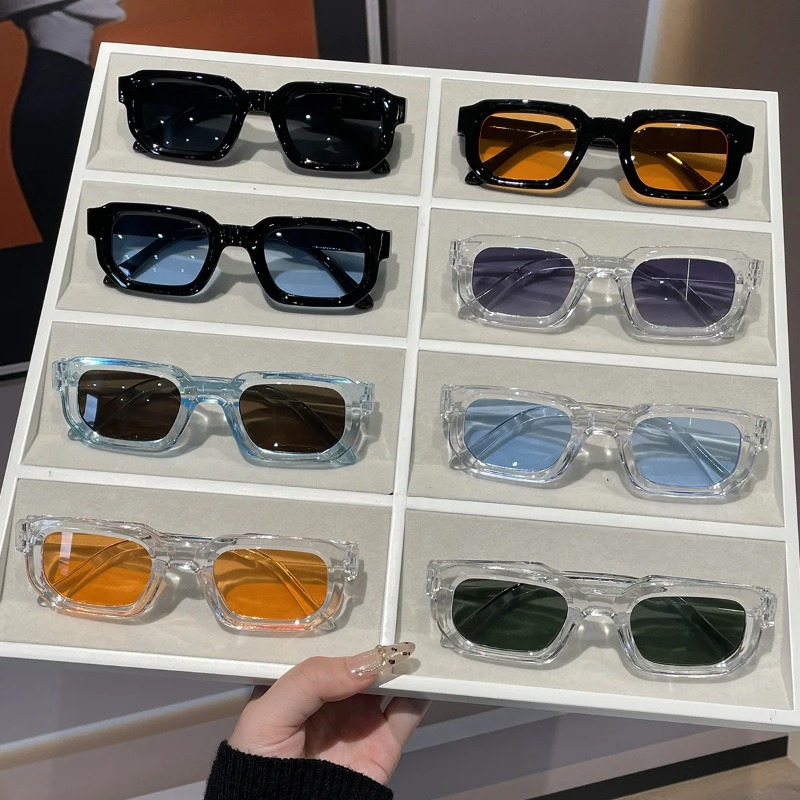 Women'S Fashion Eyeglasses - Yeni Sıcak Satış Kare Küçük Çerçeveli