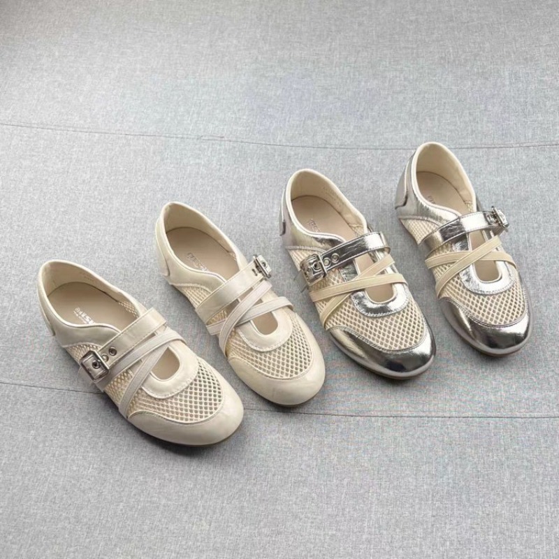 Women'S Fashion Footwear - Yeni Eklenmiş Dokuma Oyuklu Spor Ayakkabılar