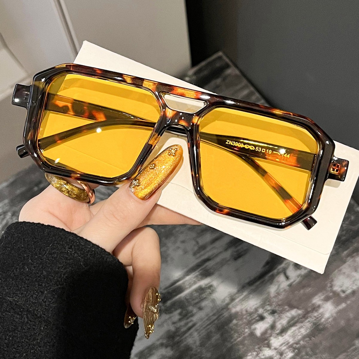 Women'S Fashion Eyeglasses - Yeni Retro Kare Çift Kirişli Güneş