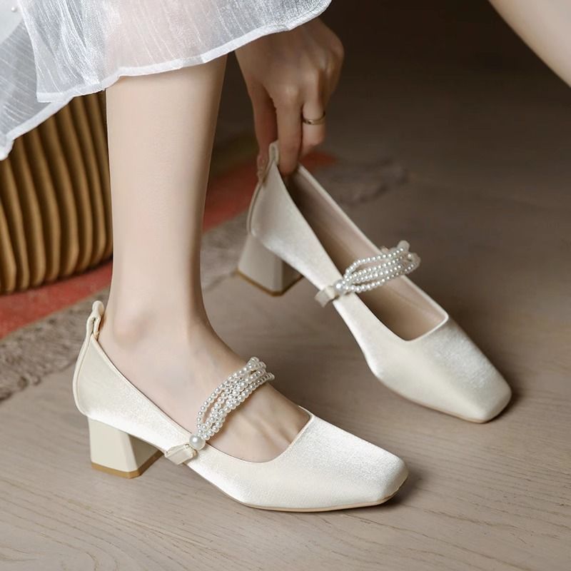 Women'S Fashion Quick Delivery - Bayanlar orta topuklu kare ayak ile