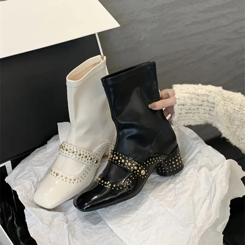 Kadınlar İçin Beyaz Bilek Boy  - Women'S Fashion Trends Fall 2025 incelemesi ve fiyatı