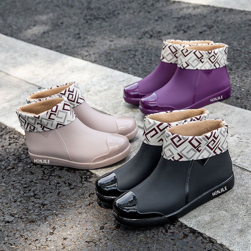 Yeni Yağmur Lastik Çizmeleri B - Women Fashion Online incelemesi ve fiyatı