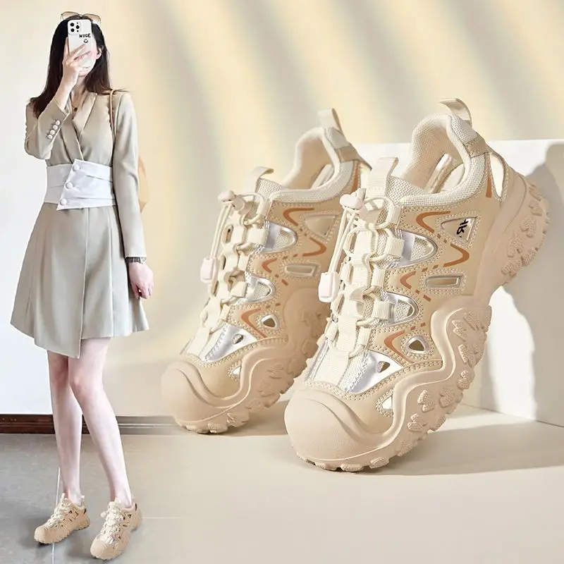 İçi Boş Kadın Spor Ayakkabılar - Women'S Fashion Trends Summer 2025 incelemesi ve fiyatı