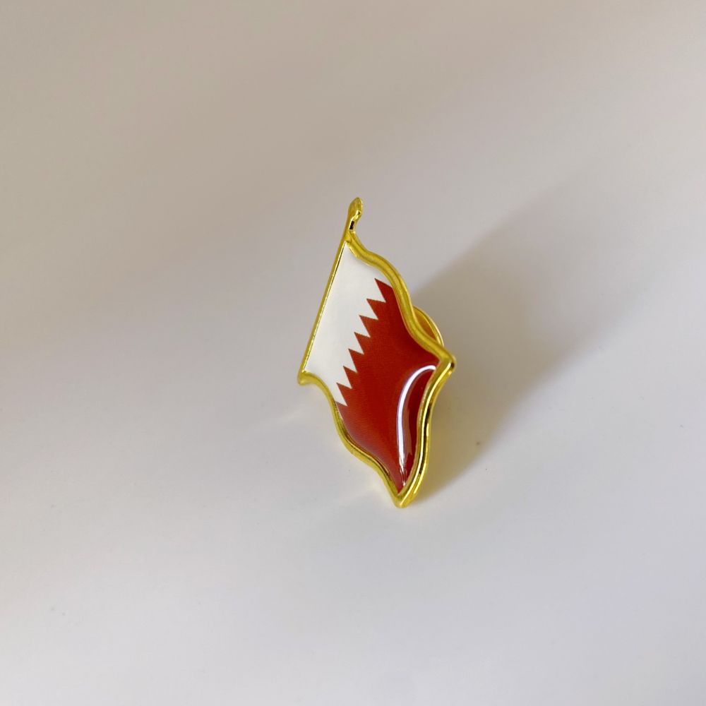 Katar Bayrağı Yaka İğnesi - Em - Women Fashion Qatar incelemesi ve fiyatı