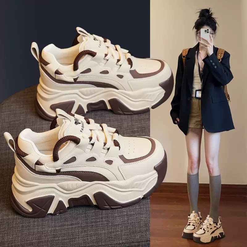 2026 Yeni deri içten yükseklik - Sneakers Fashion Women incelemesi ve fiyatı